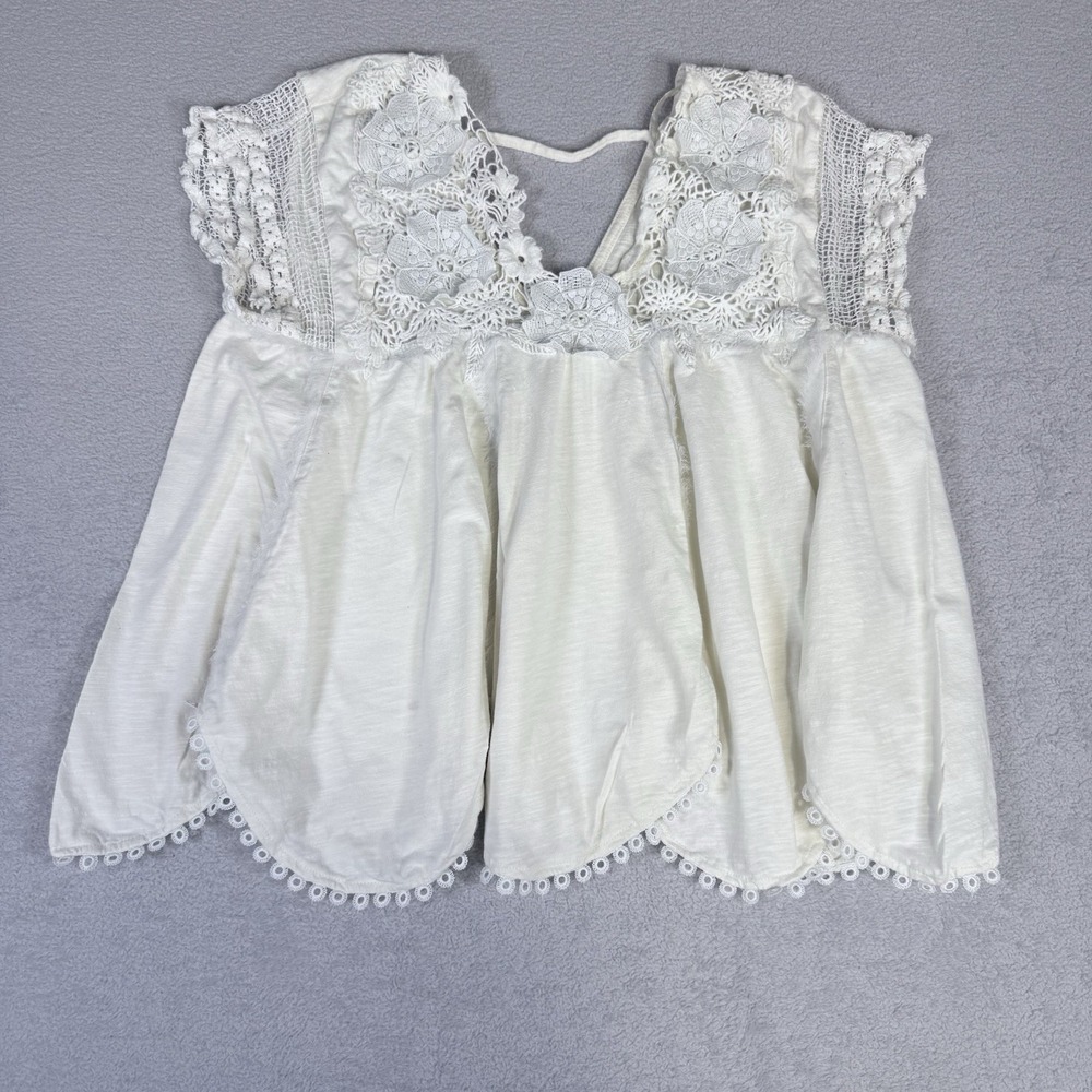 By Anthropologie Top Womens XS Ivory Floral Lace Cap Sleeve Boho Scalloped Hem
